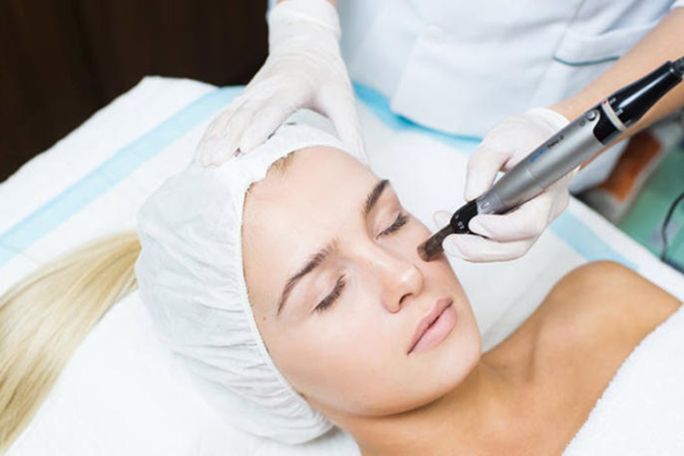  Dermapenden Sonra Hangi Krem Kullanılmalı?