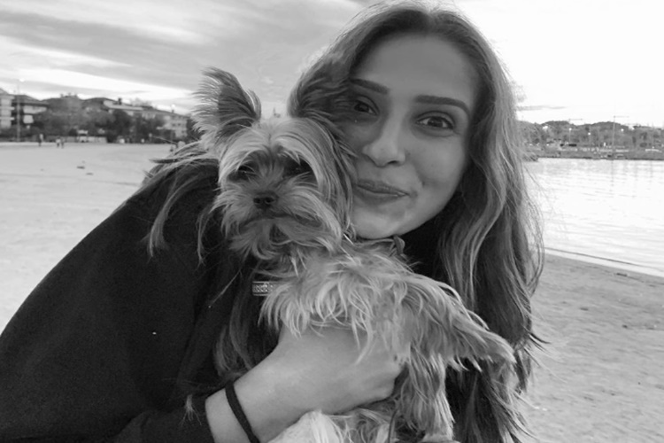 Derya Cebecioğlu Babası Kimdir?