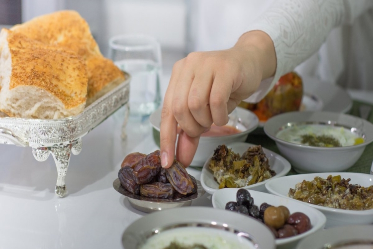 Dilek Orucu Nasıl Tutulur?