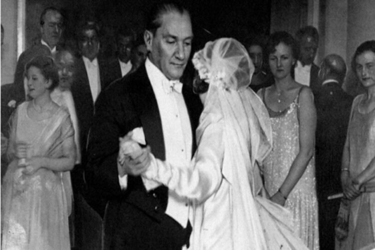 Dimitrina Kovaçeva Ve Atatürk İlişkisi Neydi?