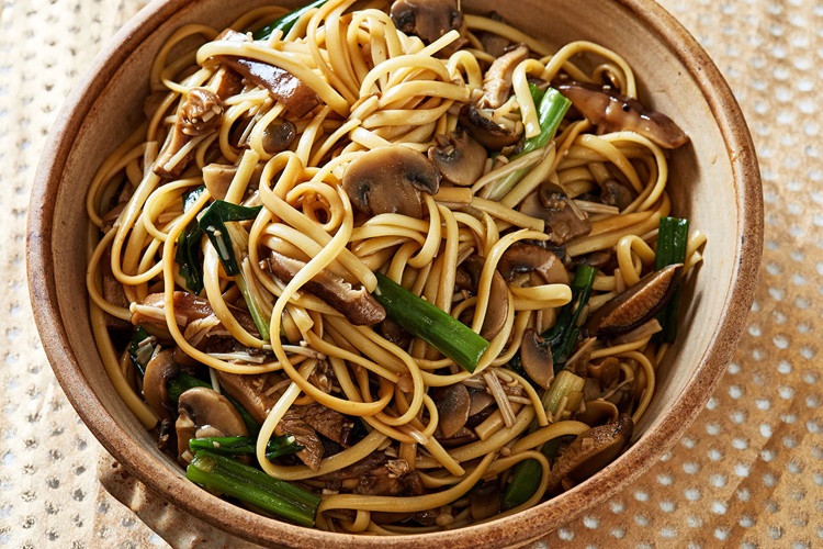 Diş Teli Varken Noodle Yenir Mi?