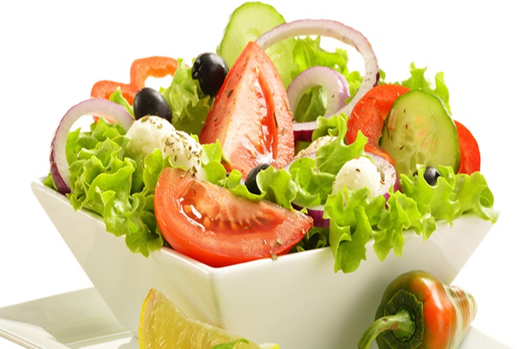 Diş Teli Varken Salata Yenir Mi?