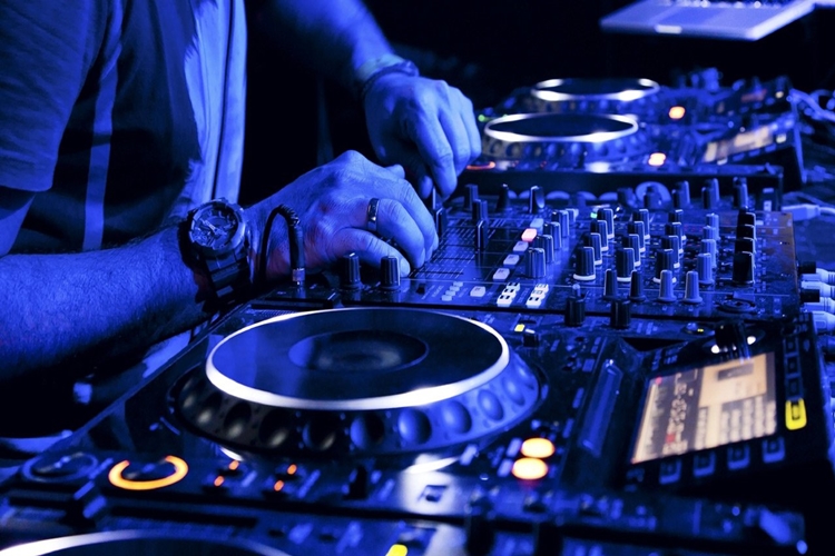 Dj Lik Ne Kadar Sürede Öğrenilir?