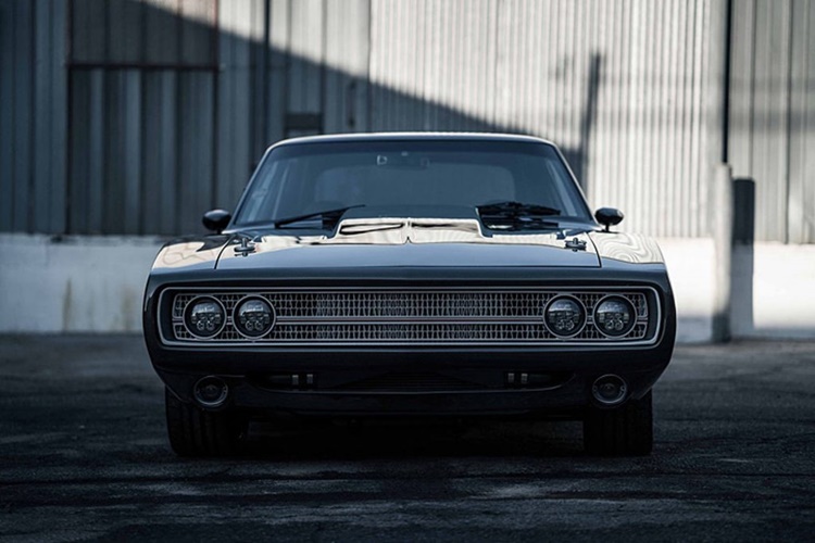 Dodge Challenger Nasıl Bir Araba?