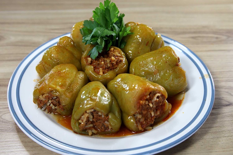 Dolmaya Ne Kadar Tuz Konur?