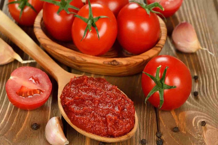 Domates Salçası Neden Acı Olur?