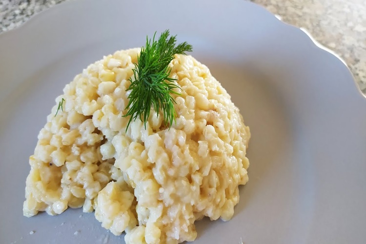 Dövme Pilavının Yanına Ne Gider?