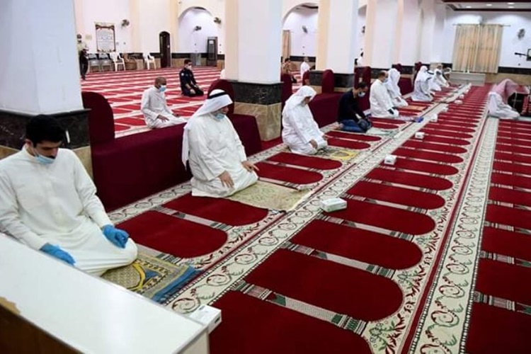 Dudak Isırmak Namazı Bozar Mı?