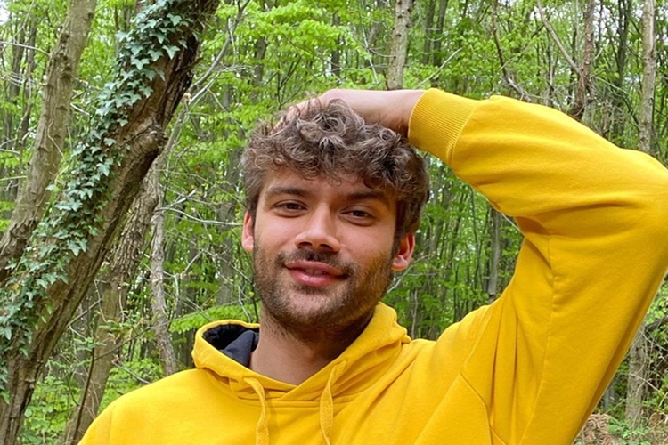 Duy Beni Dizisinin Kanat’ı Caner Topçu Hakkında Merak Edilenler