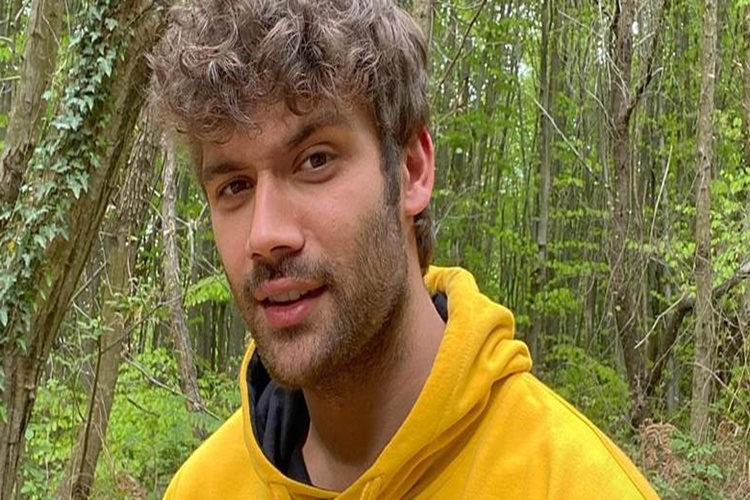 Duy Beni Dizisinin Kanat’ı Caner Topçu Hakkında Merak Edilenler