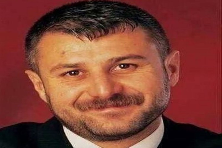 Duygularım Darmadağın Sözleri Kime Ait?