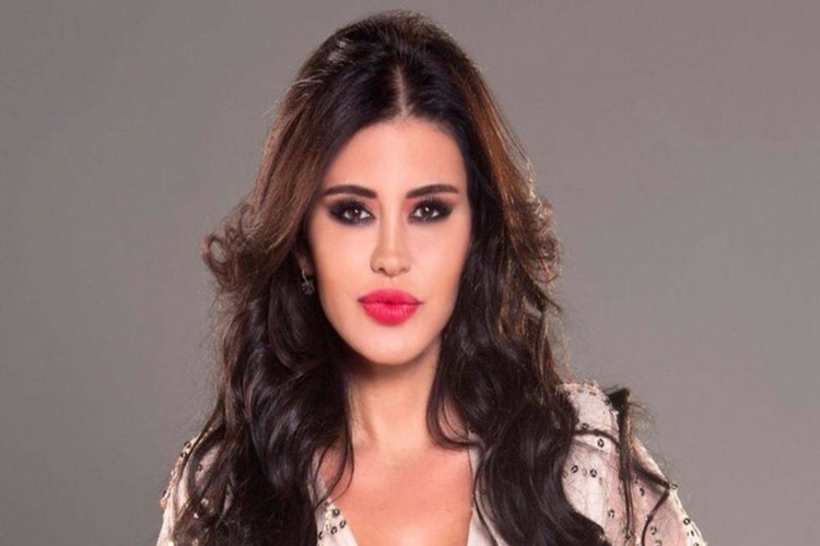 Ebru Polat Ne İş Yapıyor?