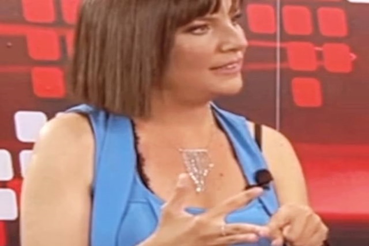 Ece Üner Hangi Partili?