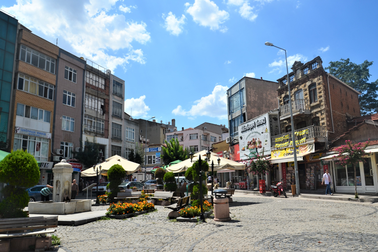 Edirne Uzunköprü 2023 Nüfusu Kaçtır?