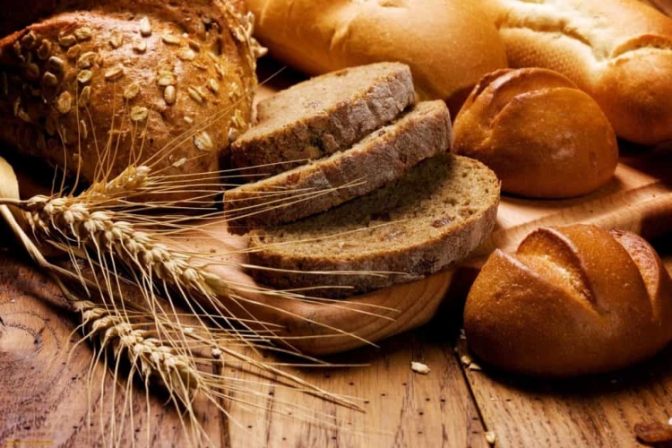 Ekmek Dolapta Saklanır Mı?