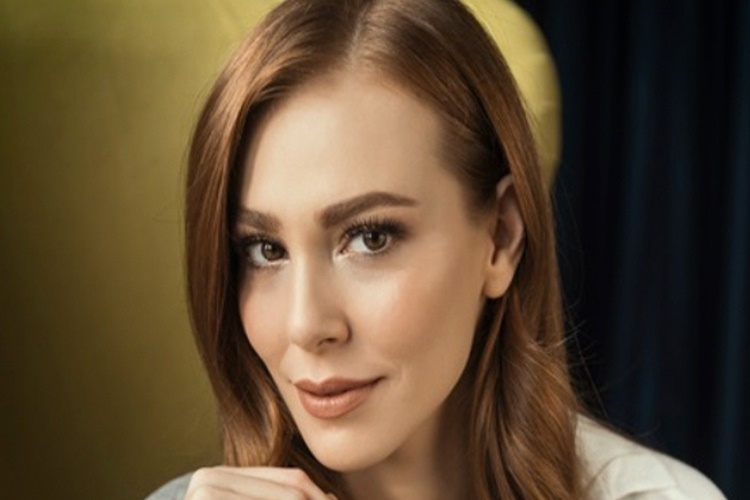 Elçin Sangu Evli mi?