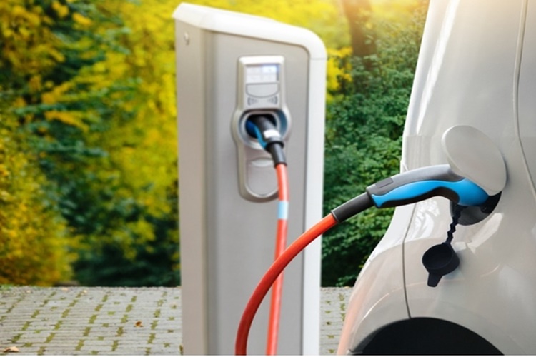 Elektrikli Araçlar Nasıl Şarj Edilir?