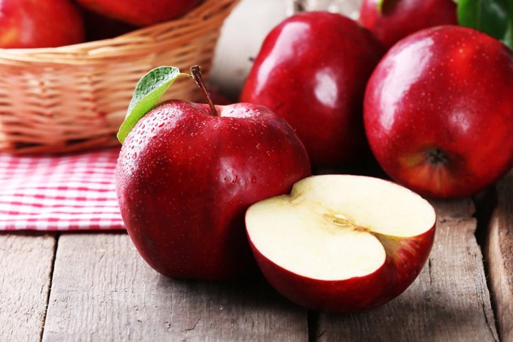 Elma Çekirdeği İle Ne Yapılır?