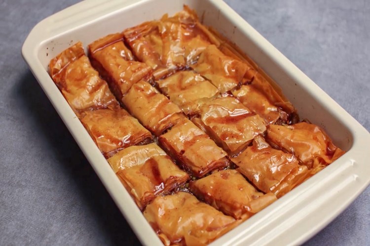 Elmalı Baklava Nereye Ait Bir Yemektir?