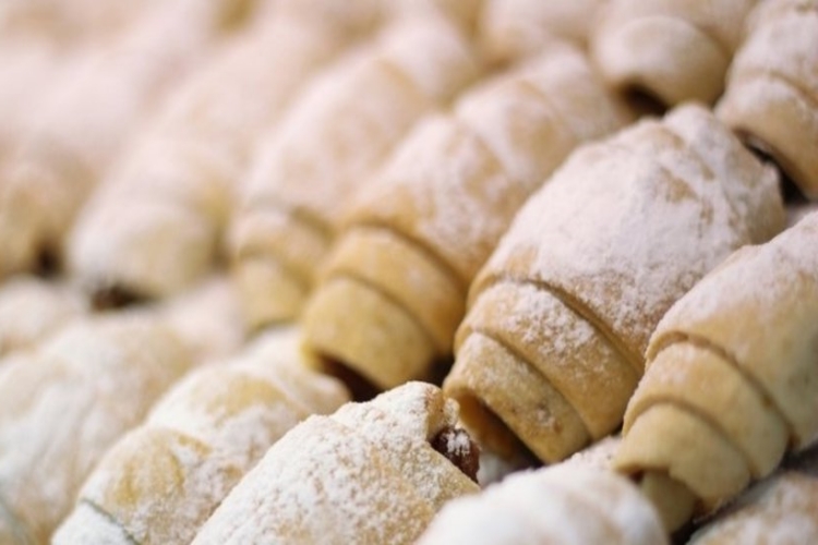 Elmalı Kurabiye Harcı Dolapta Saklanır Mı?