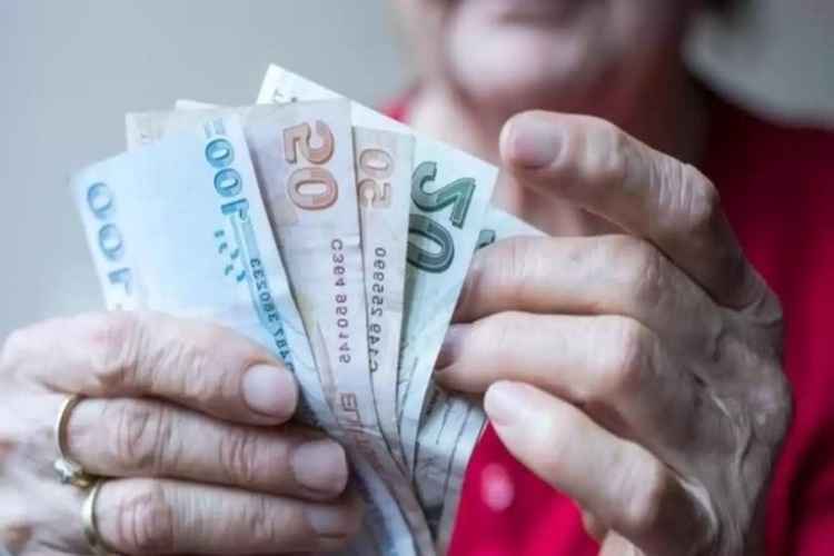  Emekli Maaşı Hakkında Merak Edilen Bilgiler