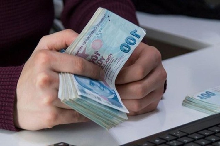 Emekli Maaşı İle Kredi Çekme Nasıl Olur?