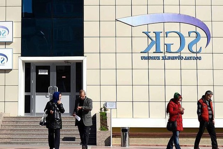  Emeklilik İşlemleri Hakkında Merak Edilen Bilgiler