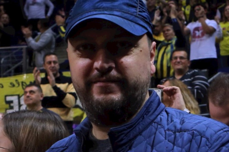 Emin Şen Kimdir?