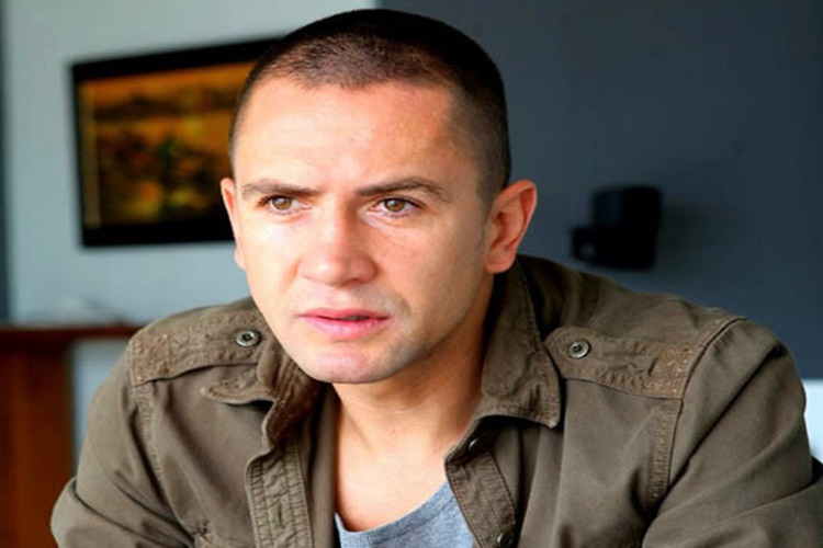 Emre Aşık Ve Eşi Neden Boşandı?