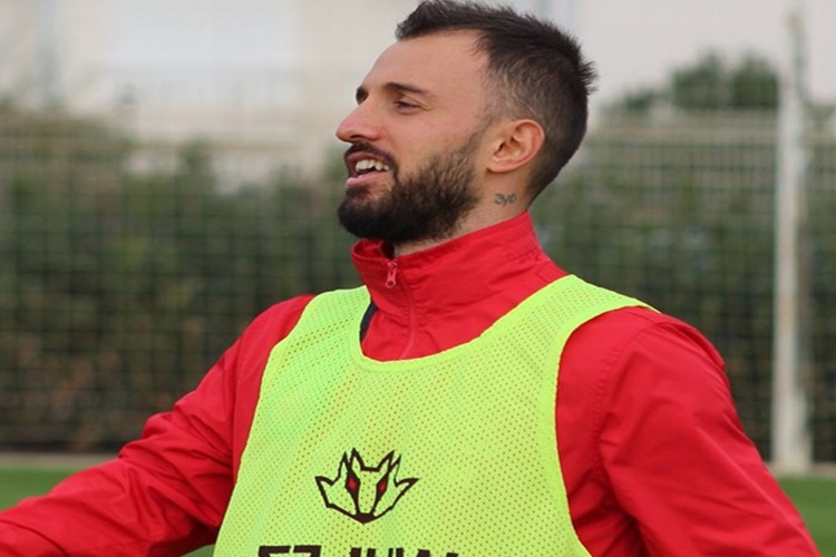 Emre Çolak Hangi Takımda Oynuyor?