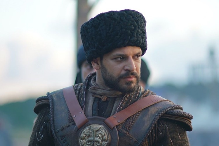 Emre Kıvılcım Ne Burcu?