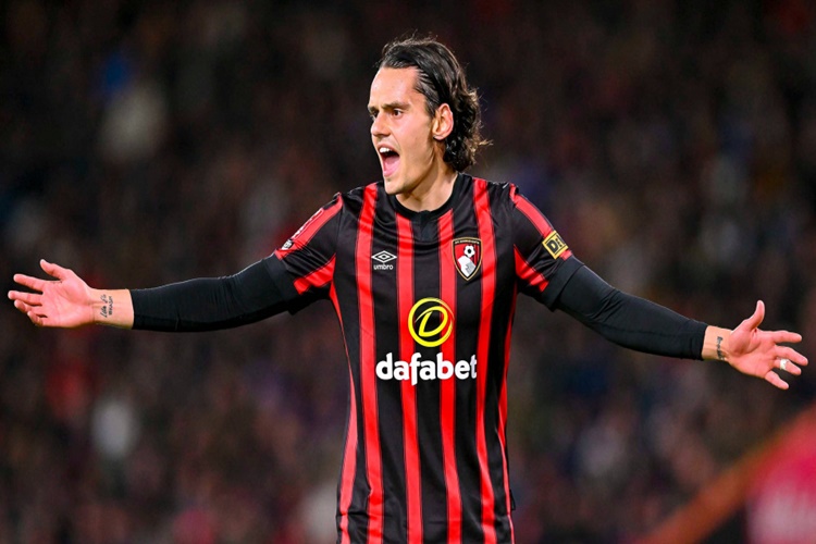 Enes Ünal Kaç Yaşında?