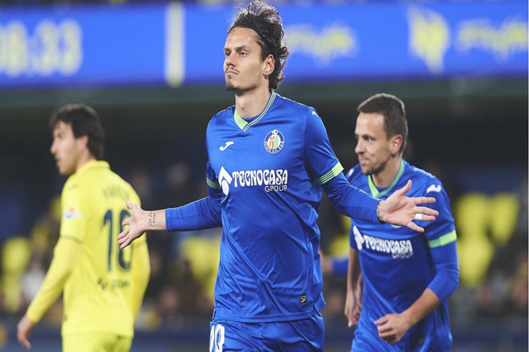 Enes Ünal Nerede Doğdu?