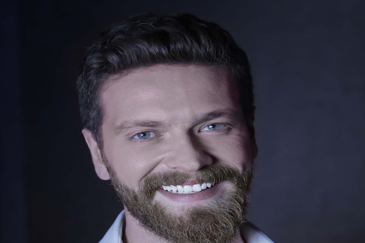 Engin Öztürk Ablası Kimdir?