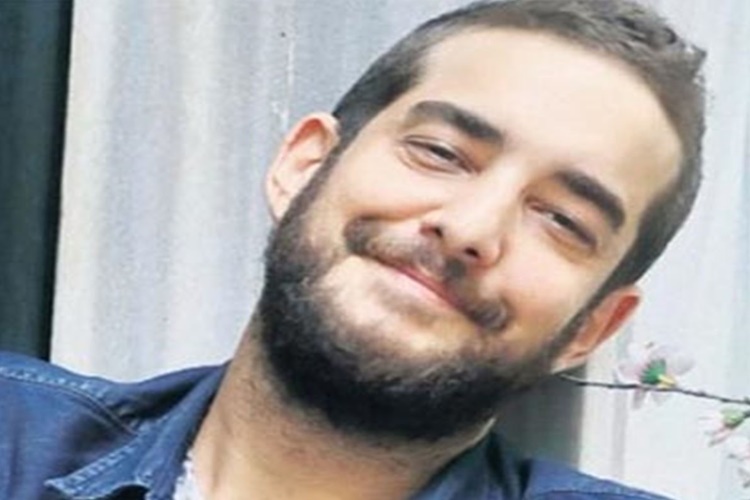 Enis Arıkan Nerede Yaşıyor?