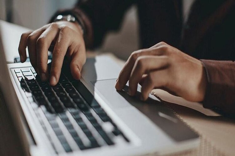 EPUB Dosyası Telefonda Nasıl Açılır?