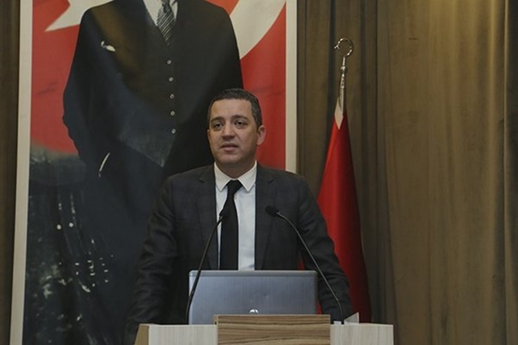 Erinç Sağkan Babası Kimdir?