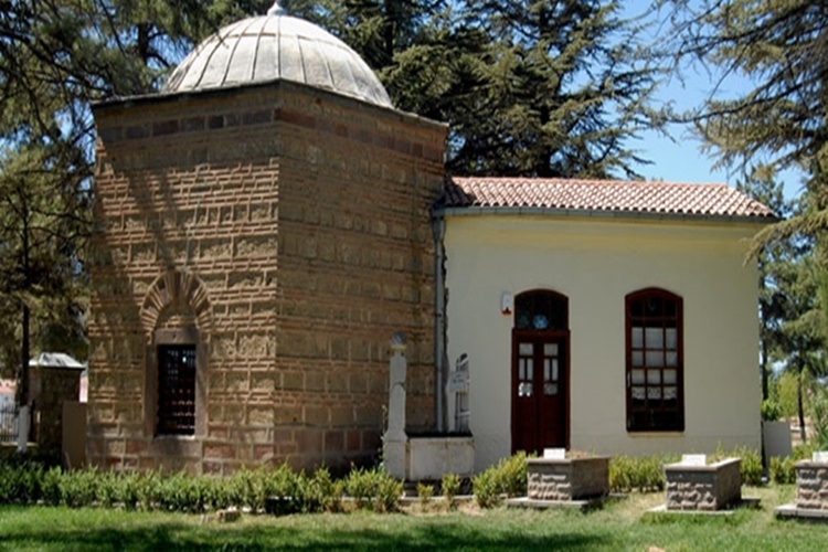 Ertuğrul Gazi Türbesi Nerede?