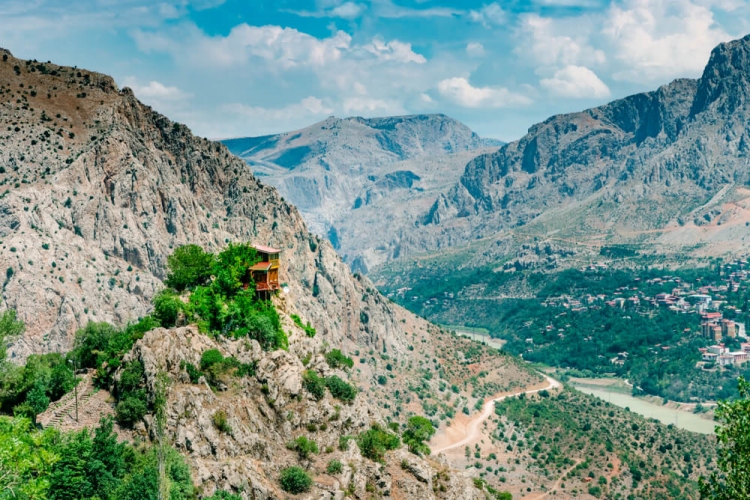 Erzincan Nasıl Bir Yerdir?