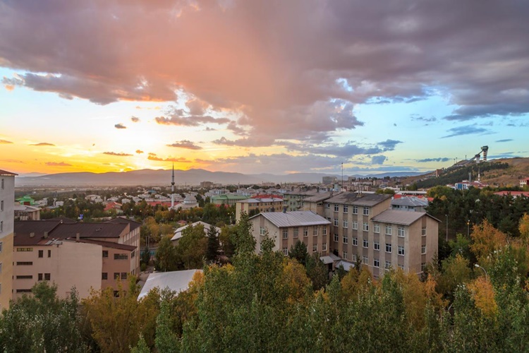Erzurum Büyükşehir Belediye Başkanı 2023 Maaşı Ne Kadar?