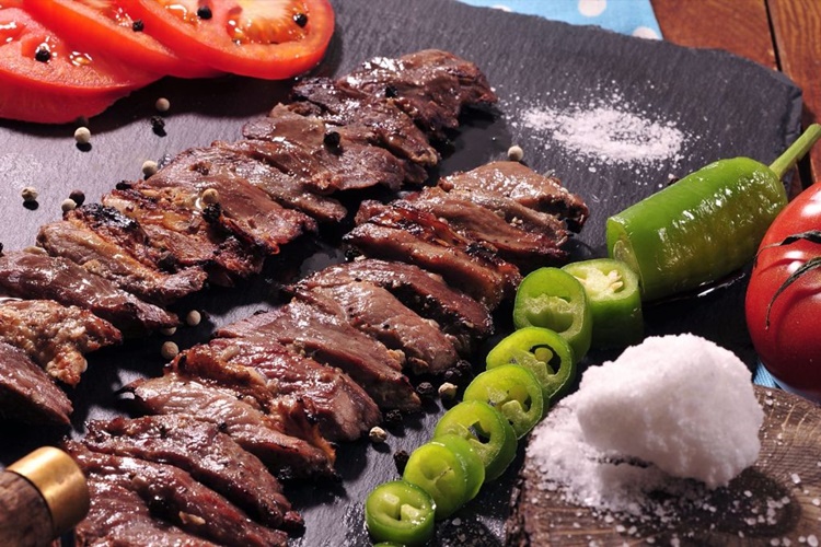 Erzurum Cağ Kebabı Hangi Etten Yapılır?