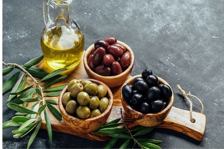 Ev Yapımı Zeytin Neden Acı Olur?