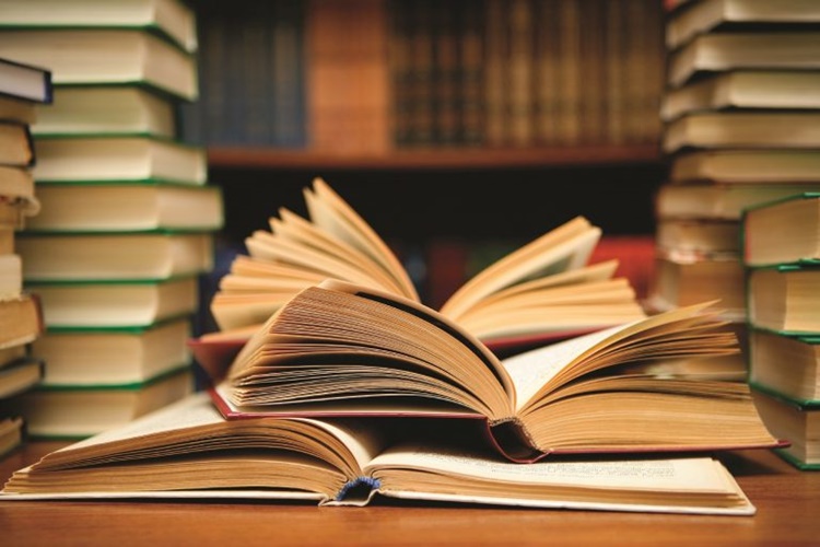 Evlenmeden Önce Çiftlerin Okuması Gereken Kitaplar Nelerdir?
