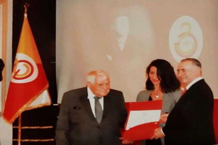 Ezgi Yavuz Ne İş Yapıyor?