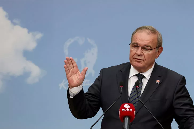Faik Öztrak’ın Çocuğu Var Mı?