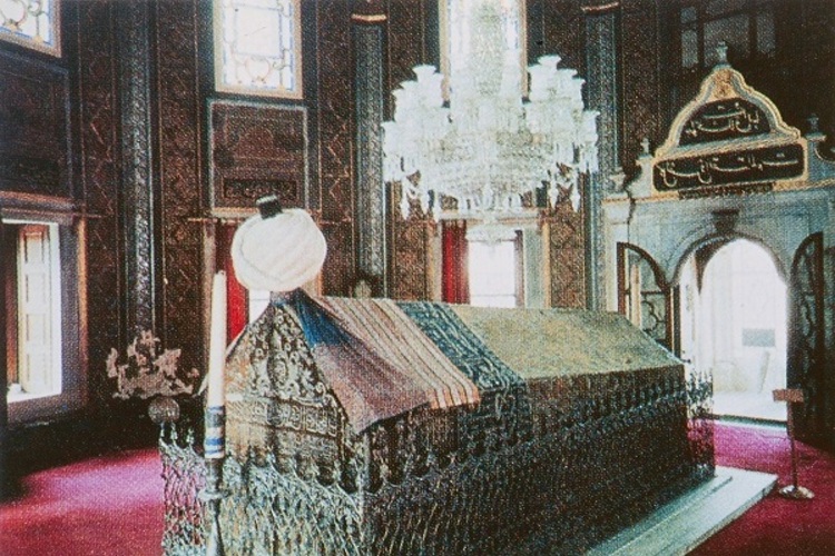Fatih Sultan Mehmet Türbesine Nasıl Gidilir?
