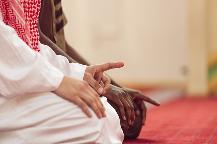 Fazla Rekat Namaz Kılmak Namazı Bozar Mı?