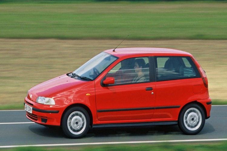 Fiat Punto Kaçıncı Sınıf Araçtır?