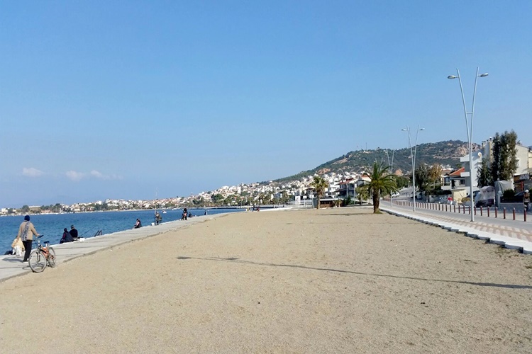 Foça’nın En İyi Plajı Hangisidir?