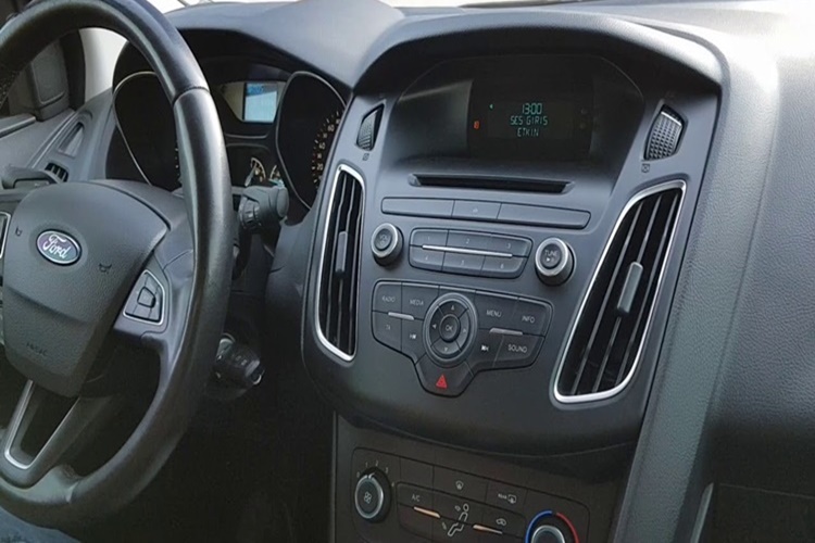 Ford Focus Bluetooth Nasıl Bağlanır?
